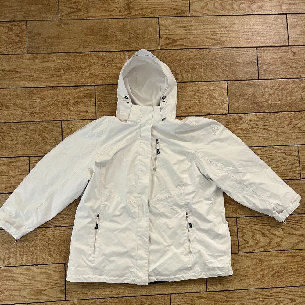 Gerry Women's Limited Edition Snow Jacket Ski Parka Winter Coat White Size 1X